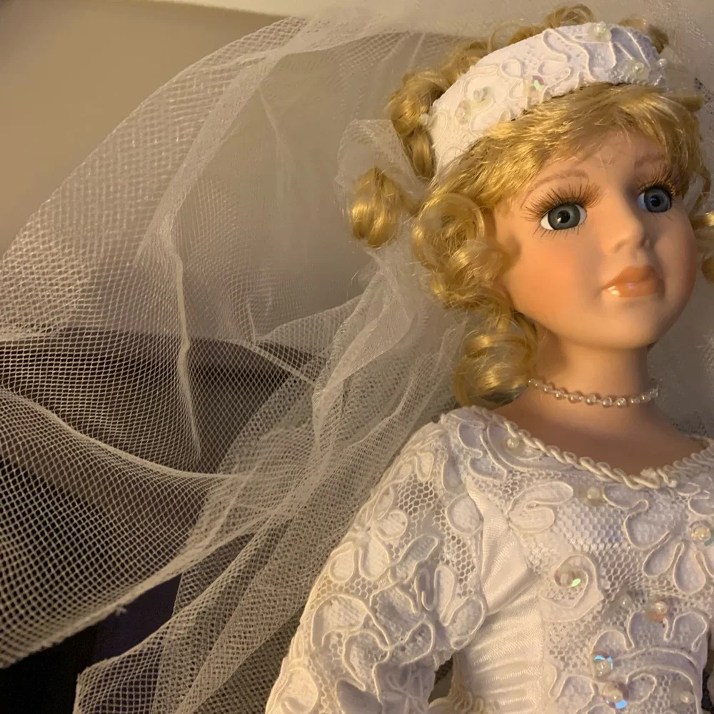 Collectible Porcelain Wedding Doll - Picture 8 of 14